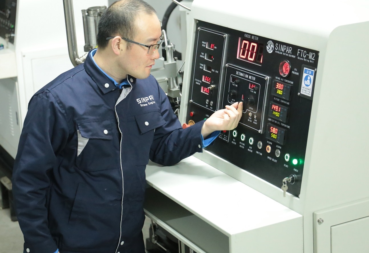 Octane Knock Test Engine Starting Inspection and Necessary Preparations
